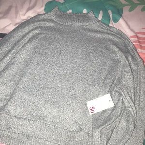 Grey long sleeve